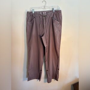 Fresh produce women’s gray, hiking/camping pants.
